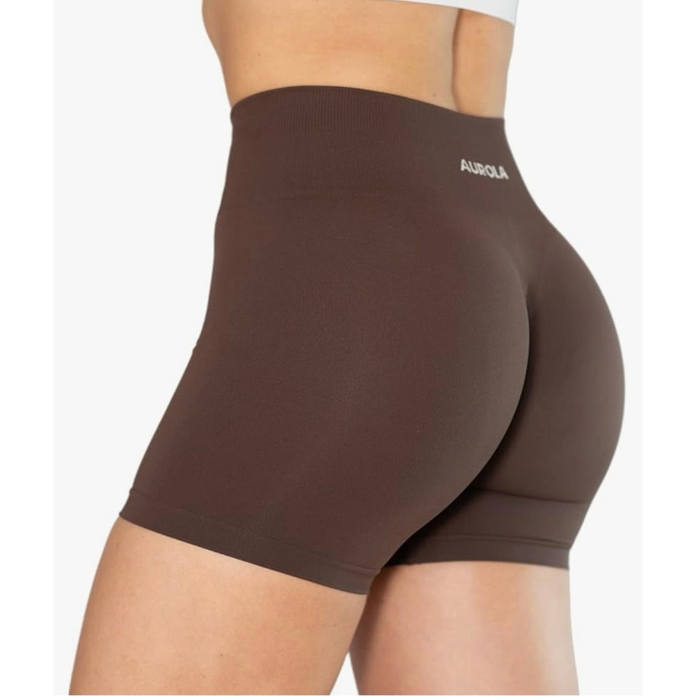 Aurola Intensify Seamless Scrunch Brown Shorts